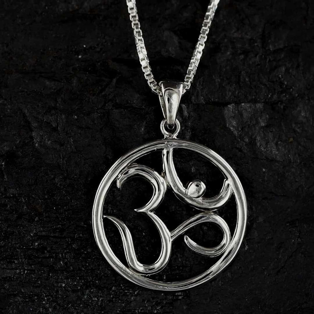 Pure 925 Sterling Silver Round Shape Om Pendant