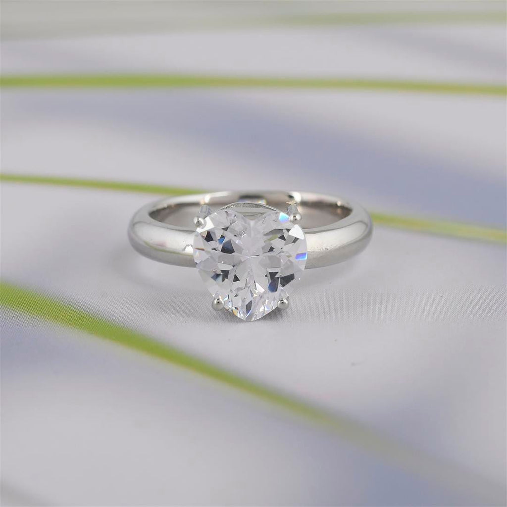 925 Silver Heart Shaped Zircon Cut Solitaire Ring